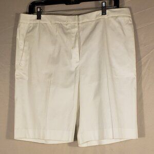 Adrienne Vittadini Women's Size 12 White Shorts
